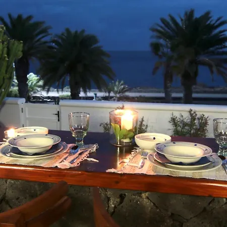 Vista Del Mar - Oceanfront Luxury With Private Pool Villa