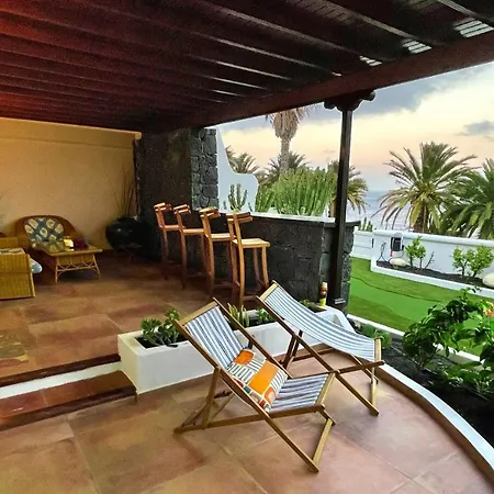 Vista Del Mar - Oceanfront Luxury With Private Pool Villa Costa Teguise