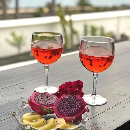 Vista Del Mar - Oceanfront Luxury With Private Pool Villa