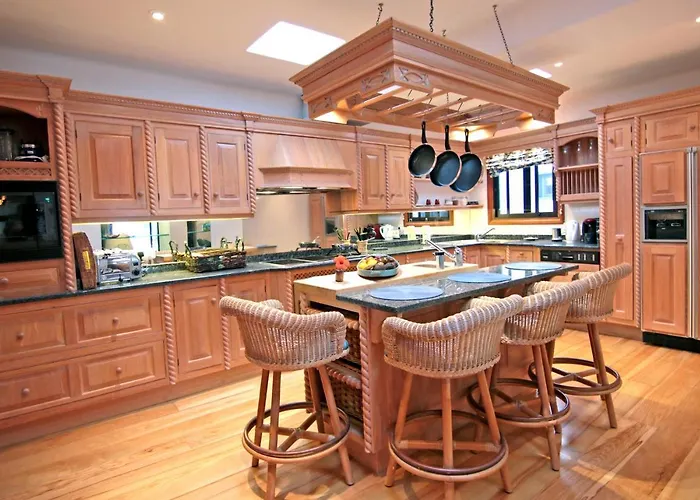 Villa Vista Del Mar - Oceanfront Luxury With Private Pool