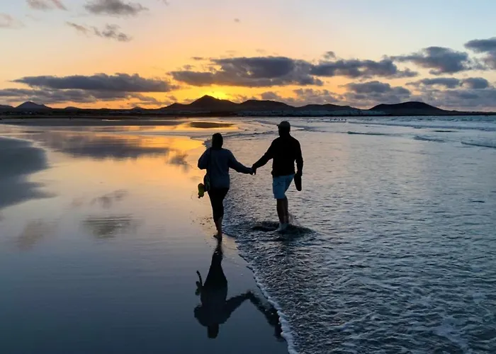 Vista Del Mar - Oceanfront Luxury With Private Pool וילה